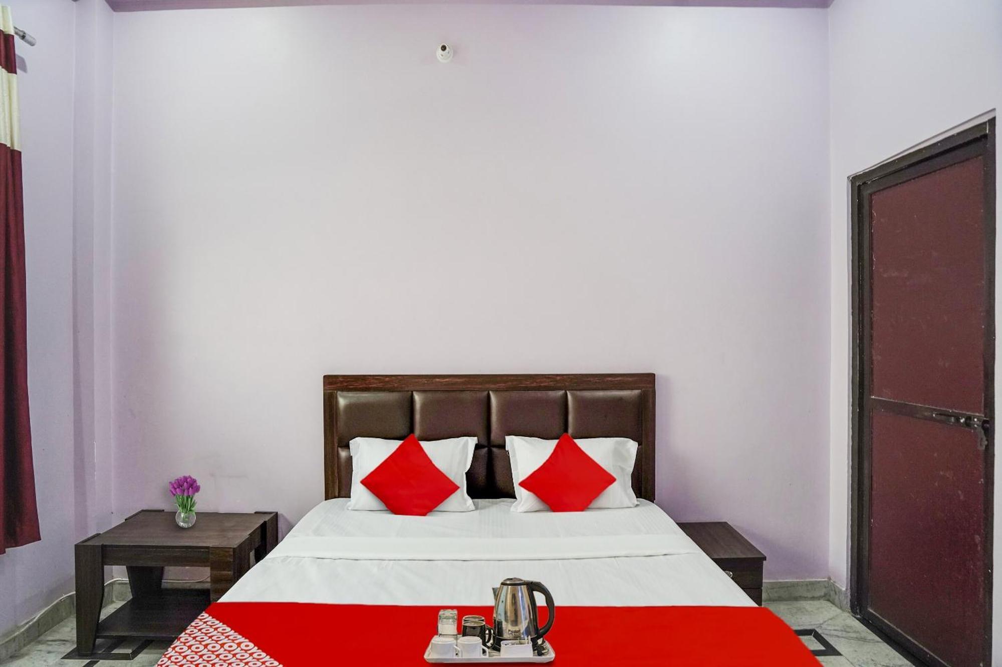 Hotel O Ayurma Inn Chinhat Экстерьер фото